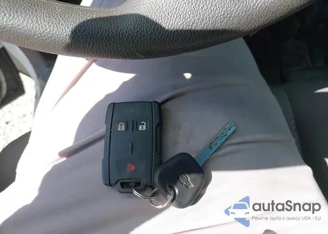 2018 Chevrolet Silverado 1500 Custom from USA, damaged, VIN 3GCUKPEC4JG391352